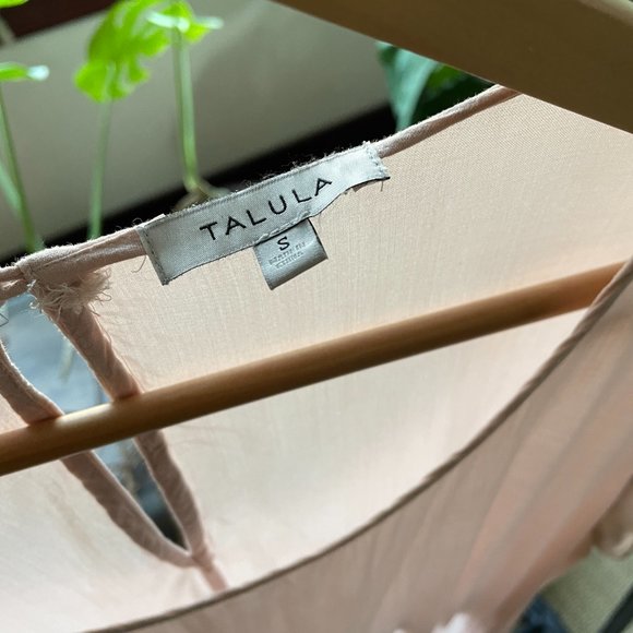 Aritzia summer dress - Picture 2 of 4